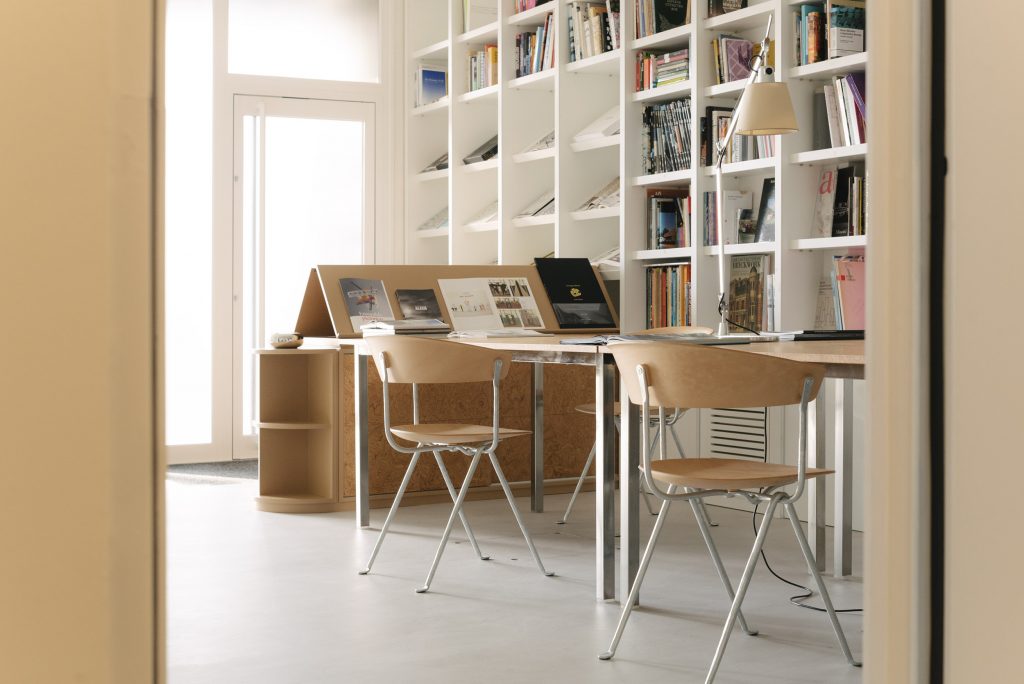 Curras-estudio-gijon-mayo2022-by-Special-Thanks-Studios-_2629