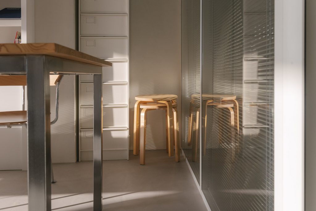 Curras-estudio-gijon-mayo2022-by-Special-Thanks-Studios-_2852